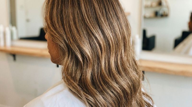 Beautiful dimensional lived-in color and highlights